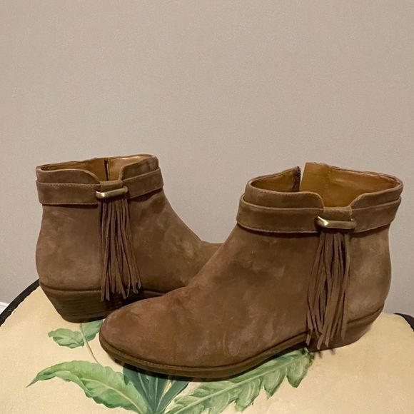 Nine West willito fringe leather bootie with buckle detail - Picture 1 of 6
